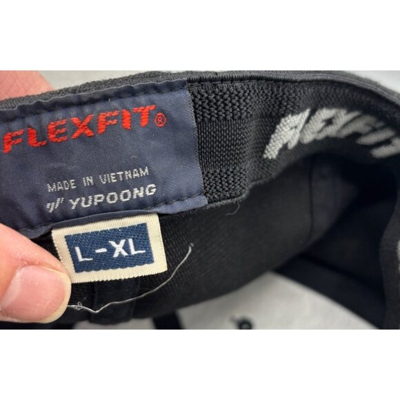 Oakley Black Baseball Cap Large Fitted L/XL Adult‎ - Picture 9 of 9